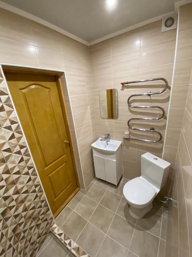 Constancia Hotel คาเมียเนตส์-โปดิลสกี ภายนอก รูปภาพ